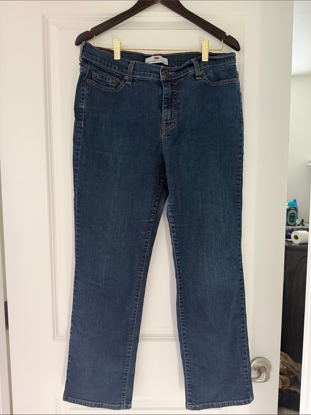 Levi's Blue Straight Leg Women's Jeans - Classic Five-Pocket